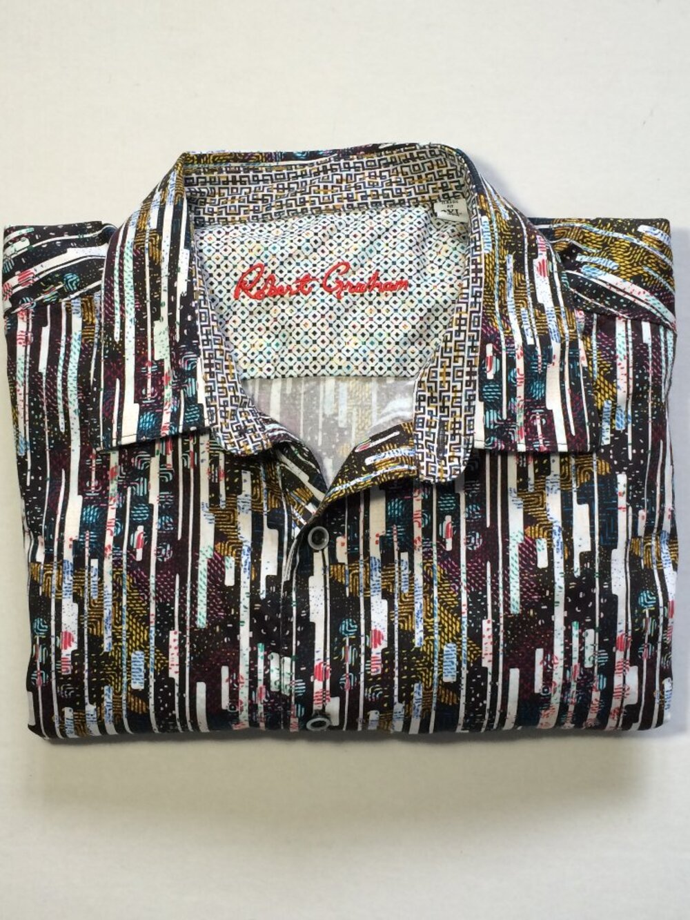 Robert Graham Classic Fit Mens Button Up Shirt 2XL Striped Multicolor Accent